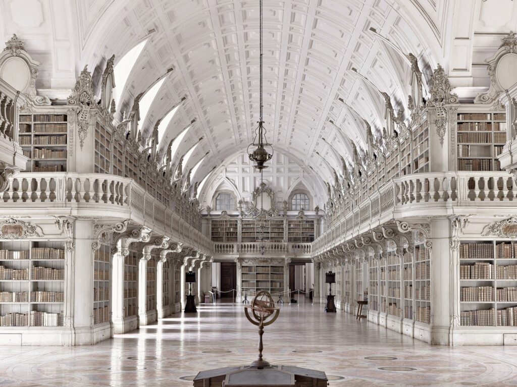 Библиотека монастыря Мафра, Мафра, Португалия